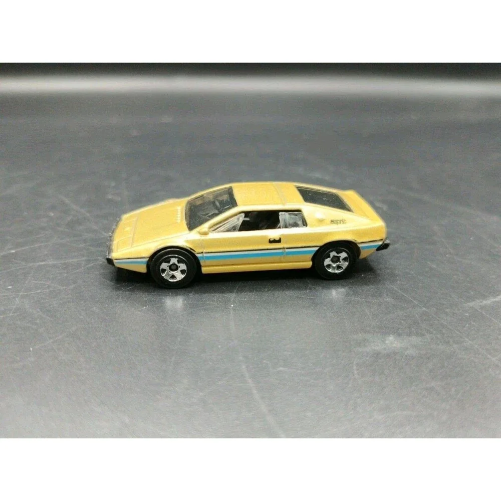 Hot wheels - Lotus Esprit S1 - 2021 Multi-Pack Exclusives - 2021